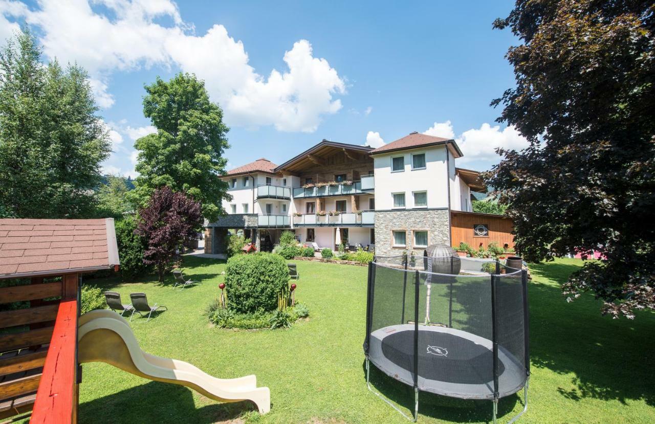 Aparthotel Kristall Altenmarkt im Pongau Exterior foto