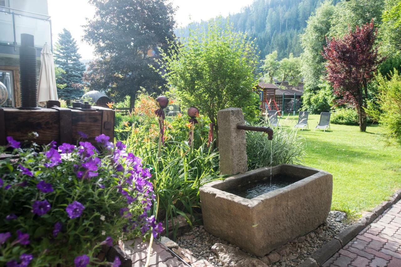 Aparthotel Kristall Altenmarkt im Pongau Exterior foto
