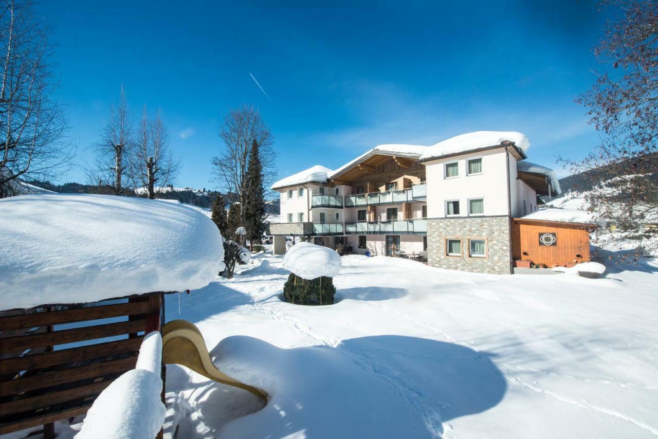 Aparthotel Kristall Altenmarkt im Pongau Exterior foto